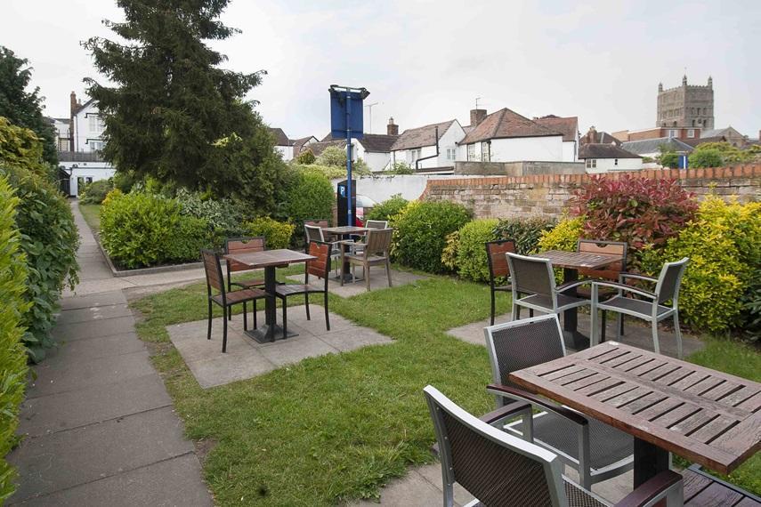 The Royal Hop Pole Wetherspoon Тьюксбери Экстерьер фото