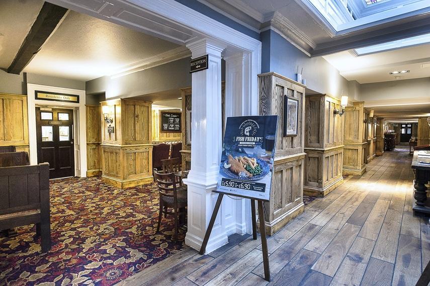 The Royal Hop Pole Wetherspoon Тьюксбери Экстерьер фото